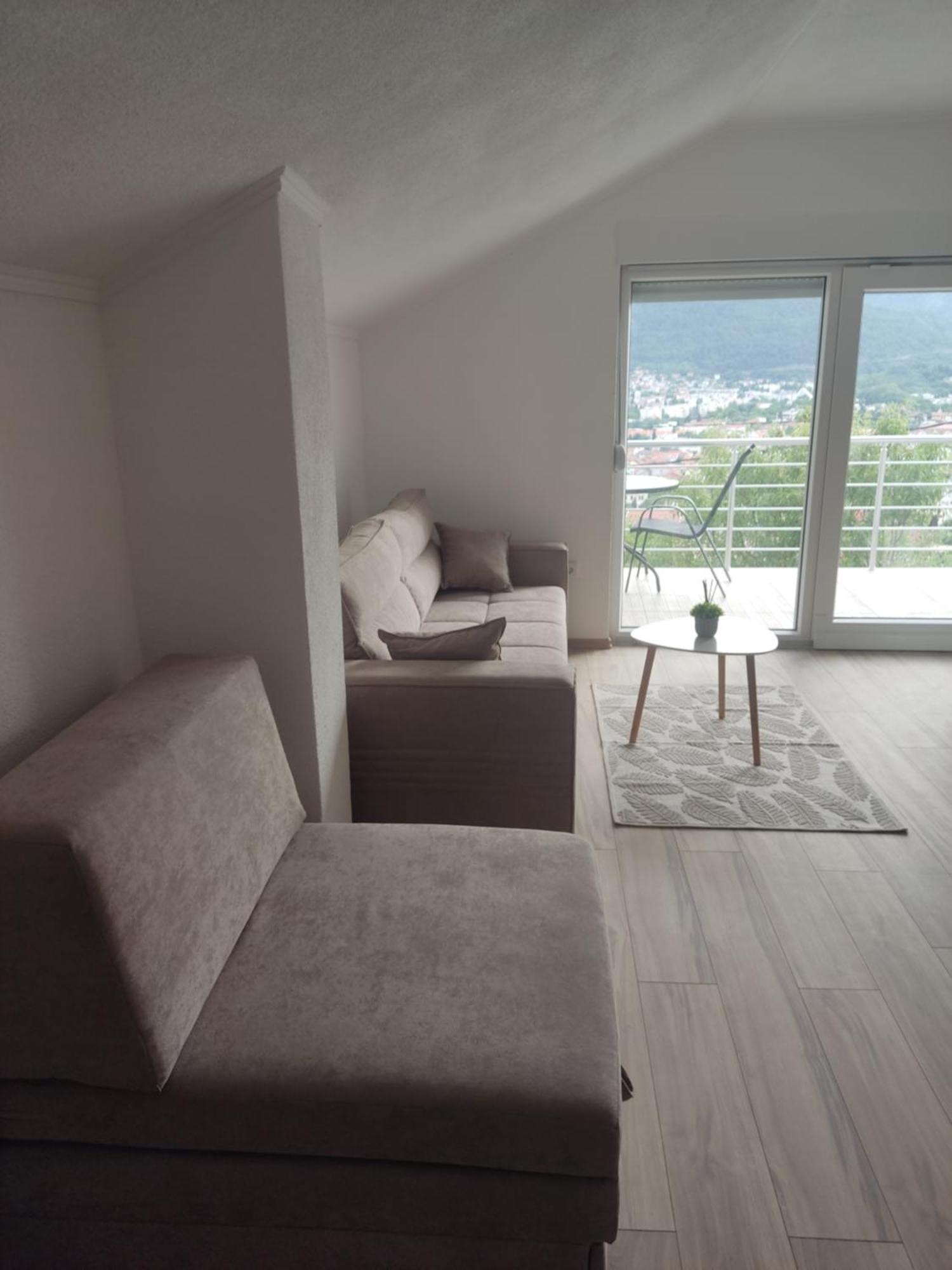 View Of The City - Studio Apartment Мостар Екстер'єр фото